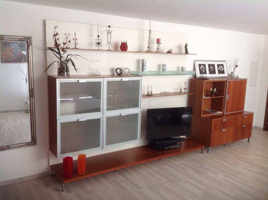 Studio 1 1/2 Contone Rom bilde